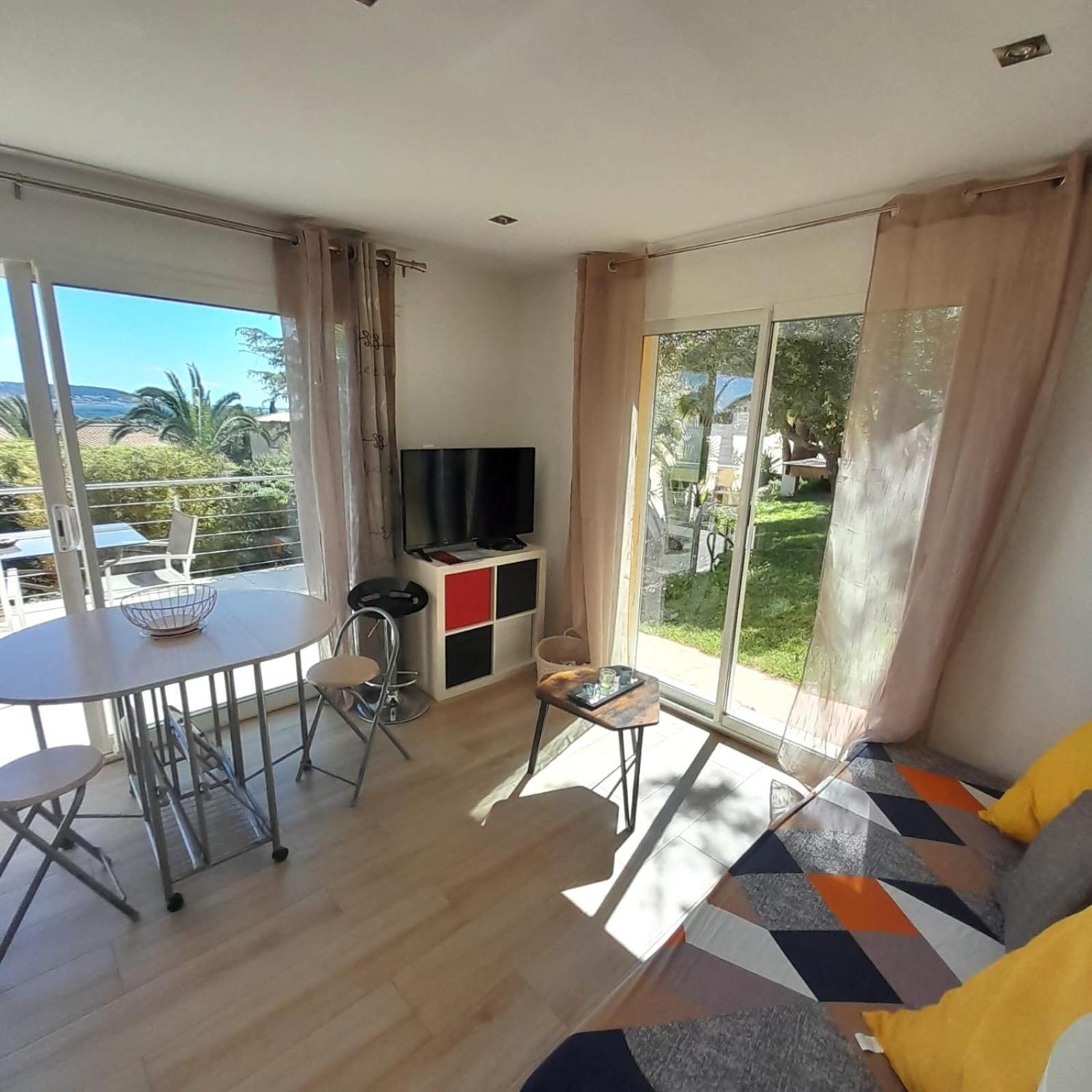 Holiday home Les Demeures De Thau Bouzigues